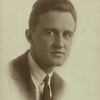 Black and white photograph of Arthur Shields.